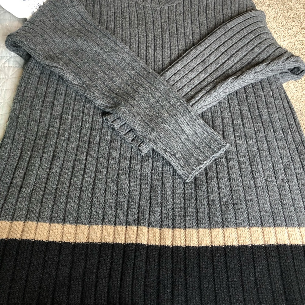 Men’s Ribbed Sweater - Picture 3 of 6